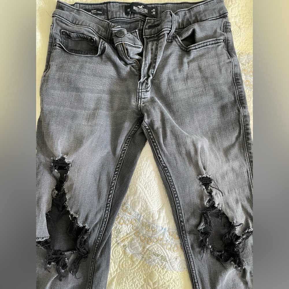 Mens Hollister ripped skinny jeans 31W 32L